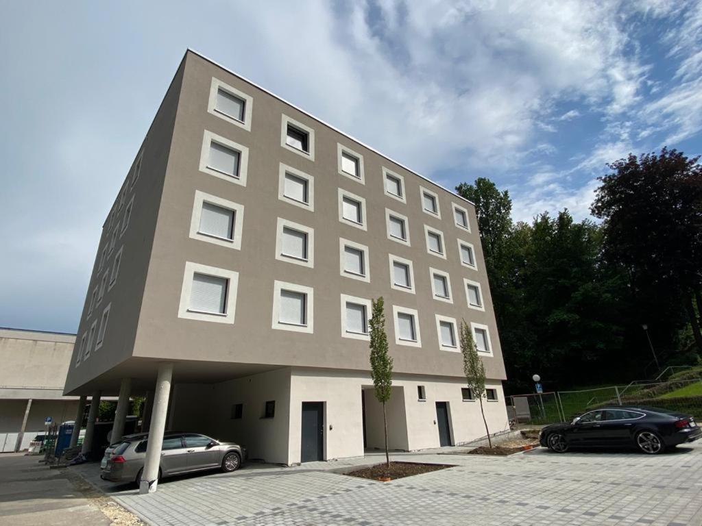 a2 HOTELS Wernau am Quadrium Exterior foto
